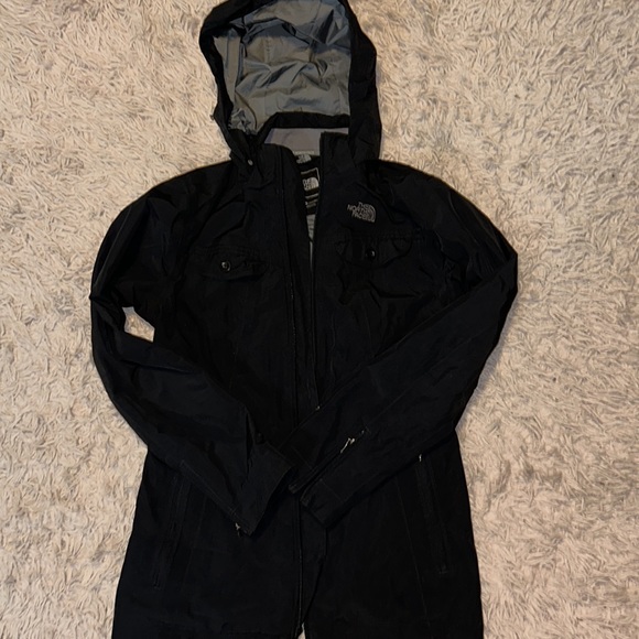 The North Face Women’s K Rain Jacket- Medium- Like New - Picture 4 of 16